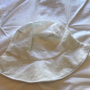 BRAND NEW LACE BUCKET HAT